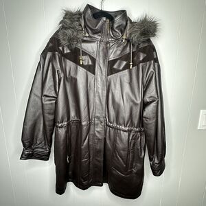 Vintage Liz Phillips Collection Women’s 100% Leather Coat Jacket Size XL Western
